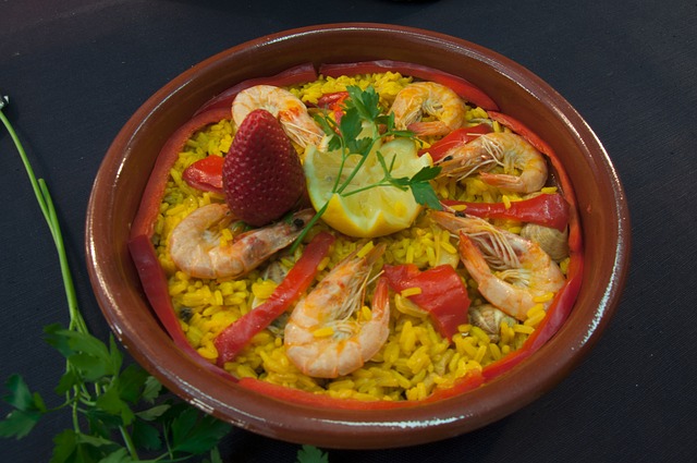 Paella pour les débutants – Un guide étape par étape pour préparer la parfaite paella aux fruits de mer.